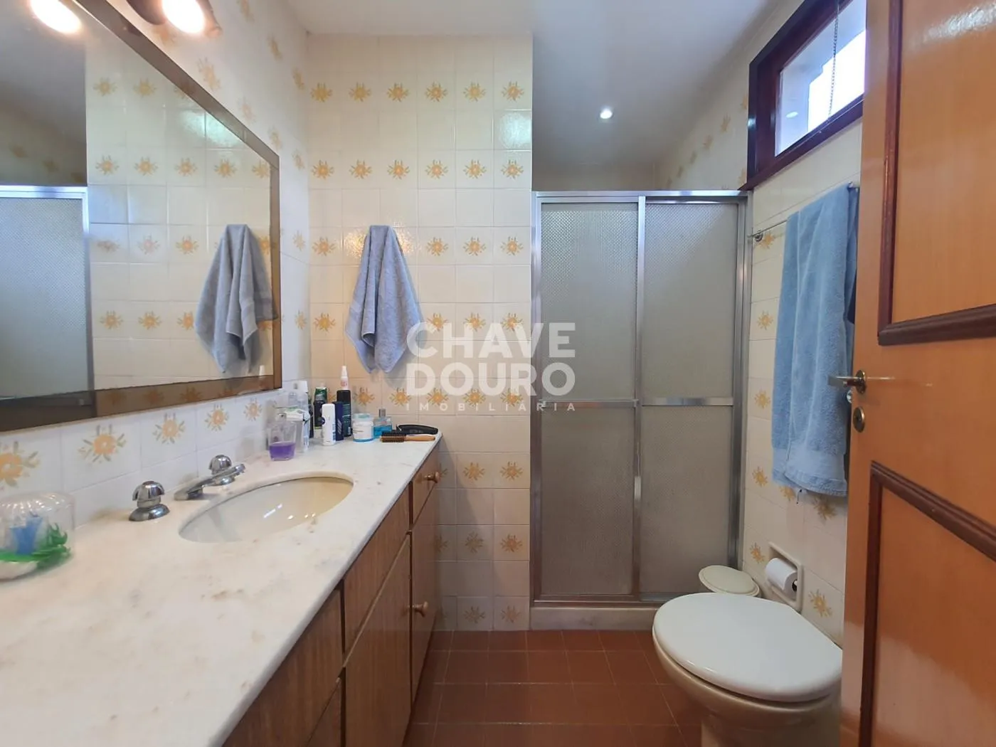 Imagem Apartamento de 3 quartos e varanda perto da Feirinha do Alto!