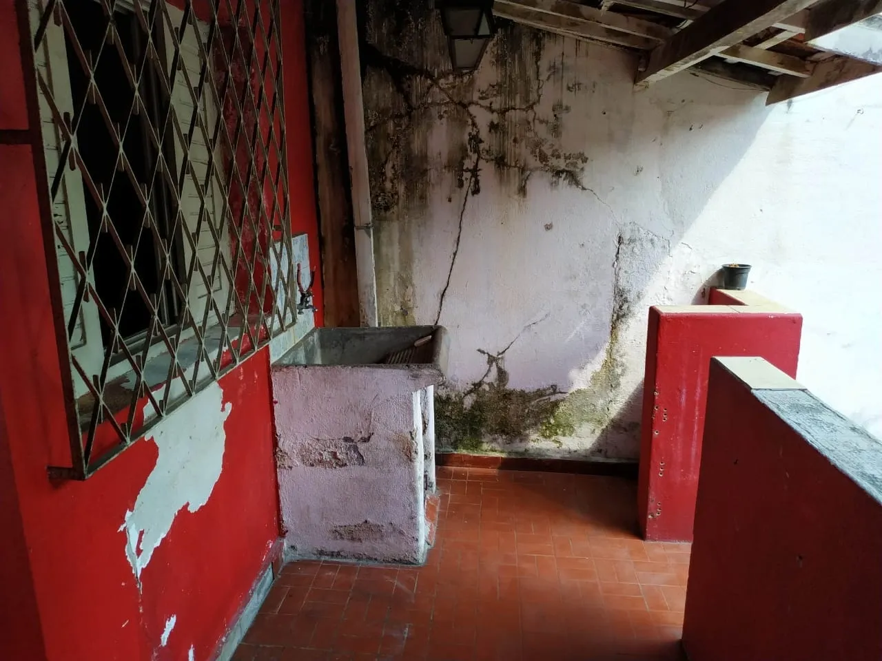 Imagem Casa à venda 2 Quartos, 1 Vaga, 147M², Centro, Pindamonhangaba - SP