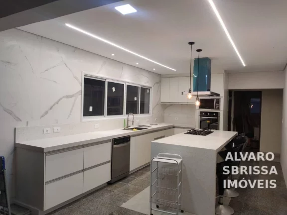 Imagem Excelente casa com 4 suítes no Condomínio Portal de Itu SP com ótima localização