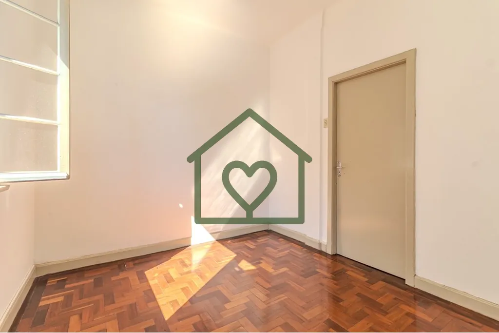 Imagem Apartamento de 3 dormitórios localizado no Centro Histórico, na Avenida Alberto Bins, 308. Imóvel...