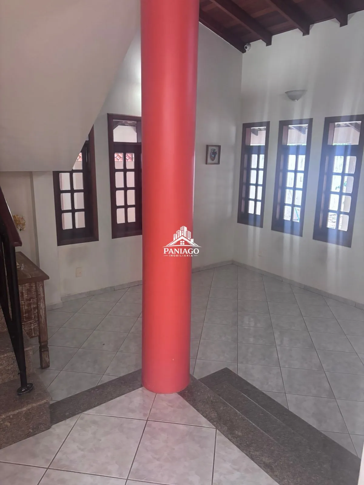 Imagem Casa com 5 Quartos no Bairro Flamboyants Próxima ao Shopping Estação Cuiabá