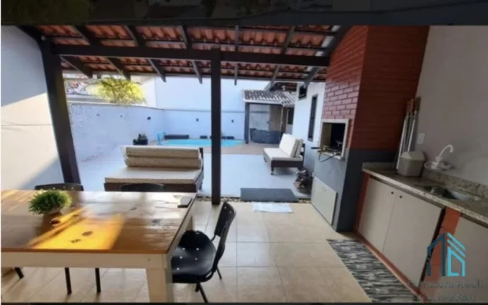 Imagem Casa (estuda permuta e financiamento) piscina, 03 quartos c/suíte, em Piraberaba Joinville SC