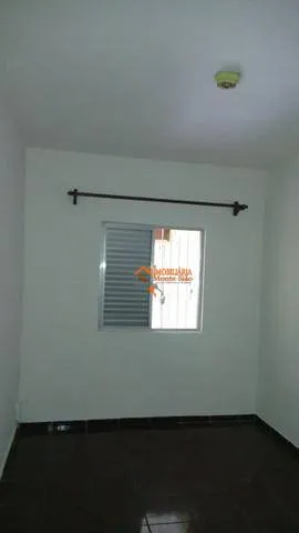Imagem Casa com 3 dormitórios à venda, 125 m² por R$ 420.000,00 - Vila Barros - Guarulhos/SP
