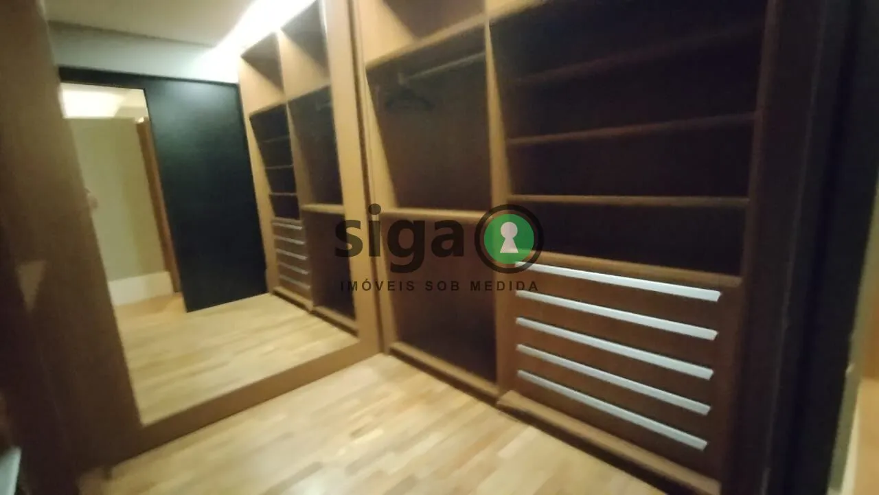 Imagem Apartamento com 5 quartos de Alto Padrão - semi?mobiliada - 8 vagas - Itaim Bibi - São Paulo/SP