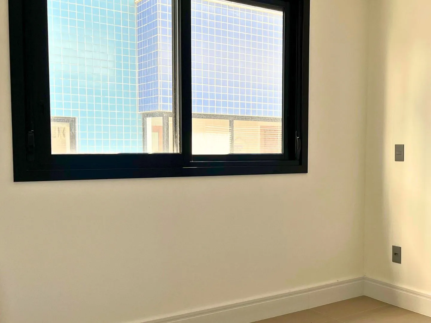 Imagem Apartamento à venda em Torres, Predial, com 2 quartos, 97m2