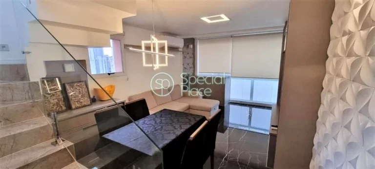Imagem Lindo Apartamento tipo duplex mobiliado com 73m² em local nobre de Pinheiros. Sala para dois ambien...