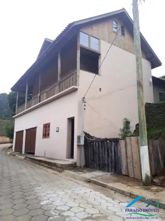 Imagem Oportunidade única: Casa no centro com 2 pisos independentes.