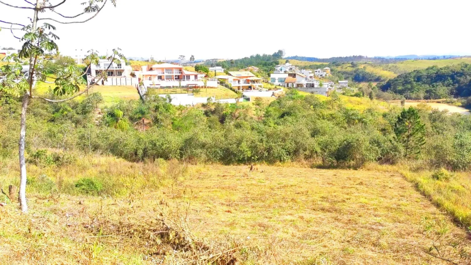 Imagem Terreno em Condomínio Alto Padrão (1.120m² - Jacareí/Guararema)
