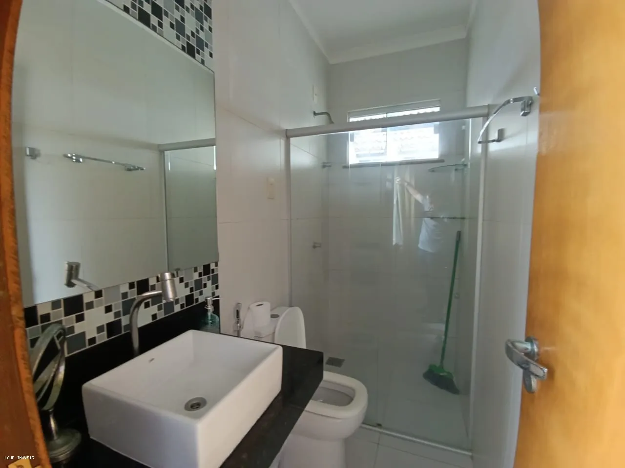 Imagem Casa para Venda em Fortaleza, Jóquei Clube, 4 dormitórios, 3 suítes, 4 banheiros, 6 vagas