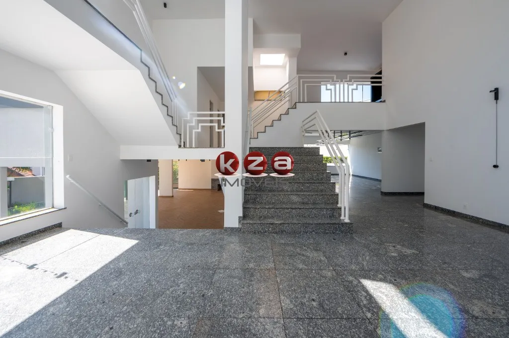 Imagem Imponente residência de luxo em condomínio Alphaville Residencial Zero: 4 quartos, 4 suítes, 3 salas, 7 banheiros, 8 vagas, 1.200m². Em Barueri-SP.