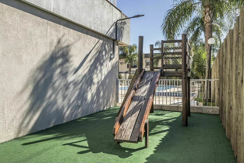 Imagem Apartamento à venda em Porto Alegre, Partenon, com 2 quartos, 55m2