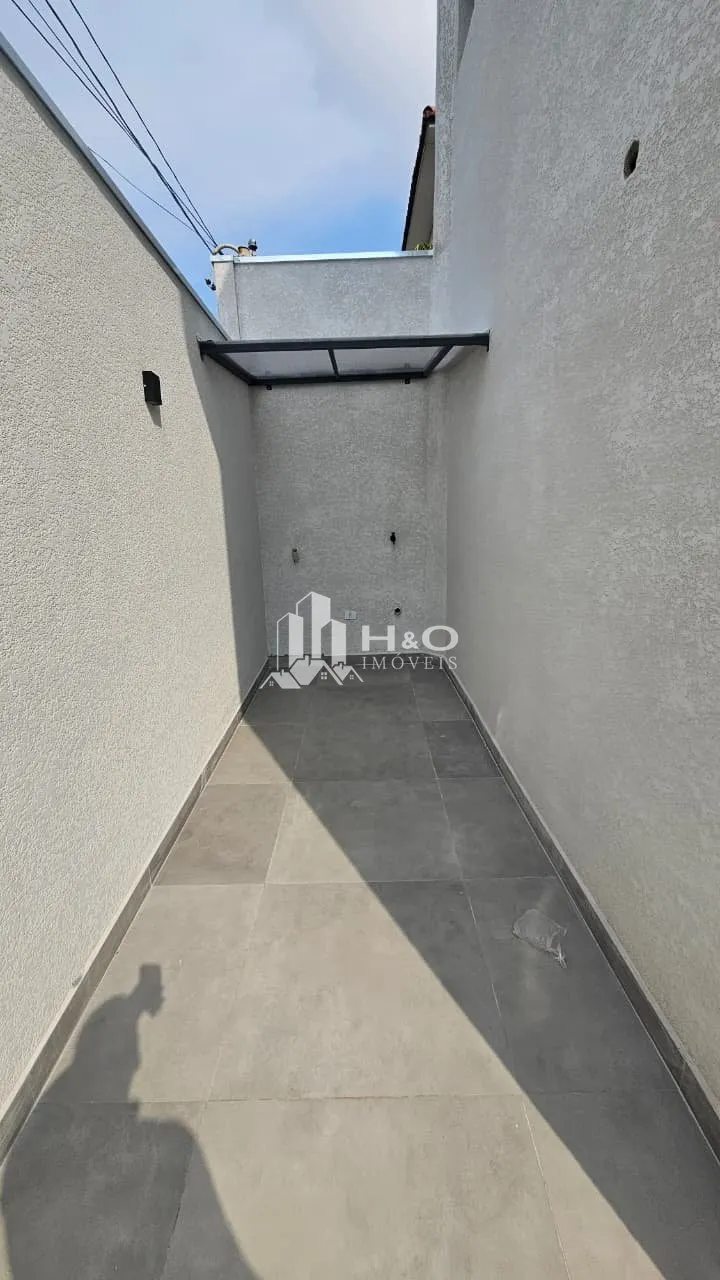 Imagem Sobrado à Venda com 2 Dormitórios, 2 Vagas e Quintal - 90m² - R$ 479.000 - Vila Campanela