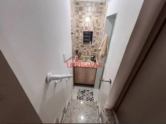 Imagem Sobrado de villagio no bairro campo grande, Santos, 2 vagas.