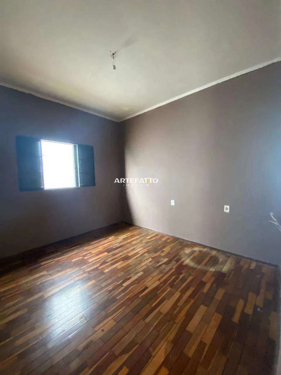Imagem Casa à venda em Franca, Res. Sao Tomaz, com 3 quartos, 127m2