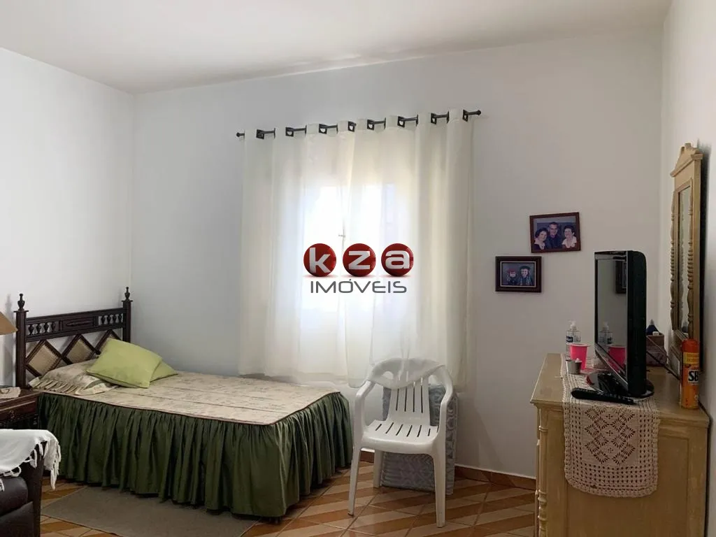 Imagem Imperdível oportunidade: Casa à venda em Vinhedo-SP, Condomínio Recanto Florido, 3 suítes, 3 salas, 4 banheiros, 2 vagas, 321m².