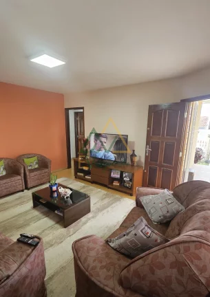 Imagem Casa Padrão Térrea com Terreno
