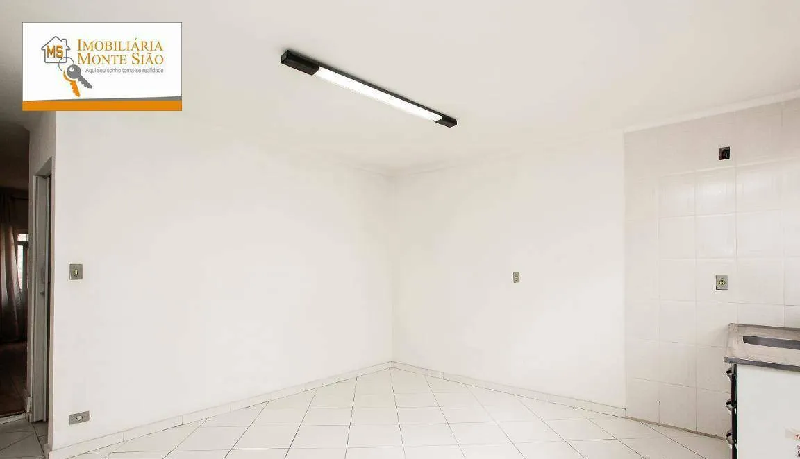 Imagem Sobrado com 2 dormitórios à venda, 120 m² por R$ 800.000,00 - Vila Galvão - Guarulhos/SP