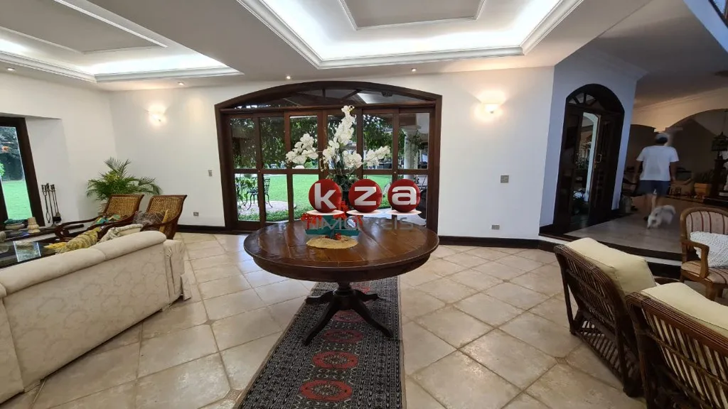 Imagem Luxuosa mansão em condomínio à venda em Guarujá-SP, Jardim Acapulco: 5 quartos, 5 suítes, 3 salas, 7 banheiros, 6 vagas, 676m².