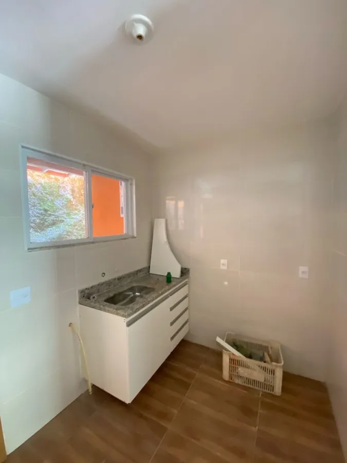 Imagem Casa em Condomínio para Venda em Teresópolis / RJ no bairro Granja Guarani