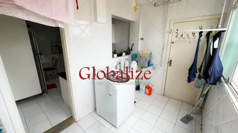 Imagem Cobertura Duplex à venda com 404m², 4 Dormitórios e 3 vagas na Ponta da Praia - Santos por R$ 1.600.000,00.