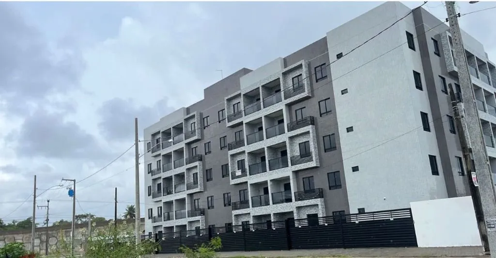 Foto do imóvel Apartamento com 2 dormitórios à venda, 54 m² por R$ 329.985,00 - Poço - Cabedelo/PB