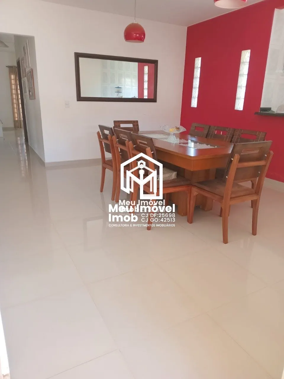 Imagem Casa 3 Quartos 1 Suíte 3 Vagas 203m² Porcelanato Luziânia/GO