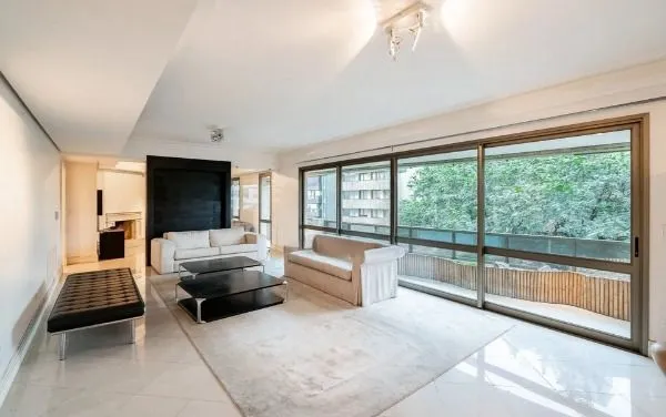 Imagem Apartamento 3 suítes, 301m², 4 vagas, semi-mobiliado - Bela Vista
