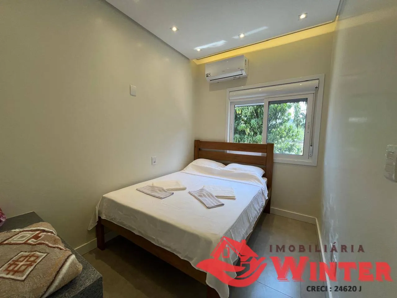 Imagem Ampla casa de 224m² em terreno de 957m² em Picada Cará, Feliz.