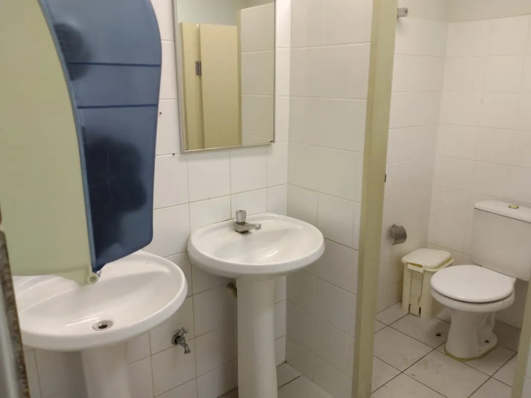 Imagem Comercial à venda 300M², Centro, Pindamonhangaba - SP