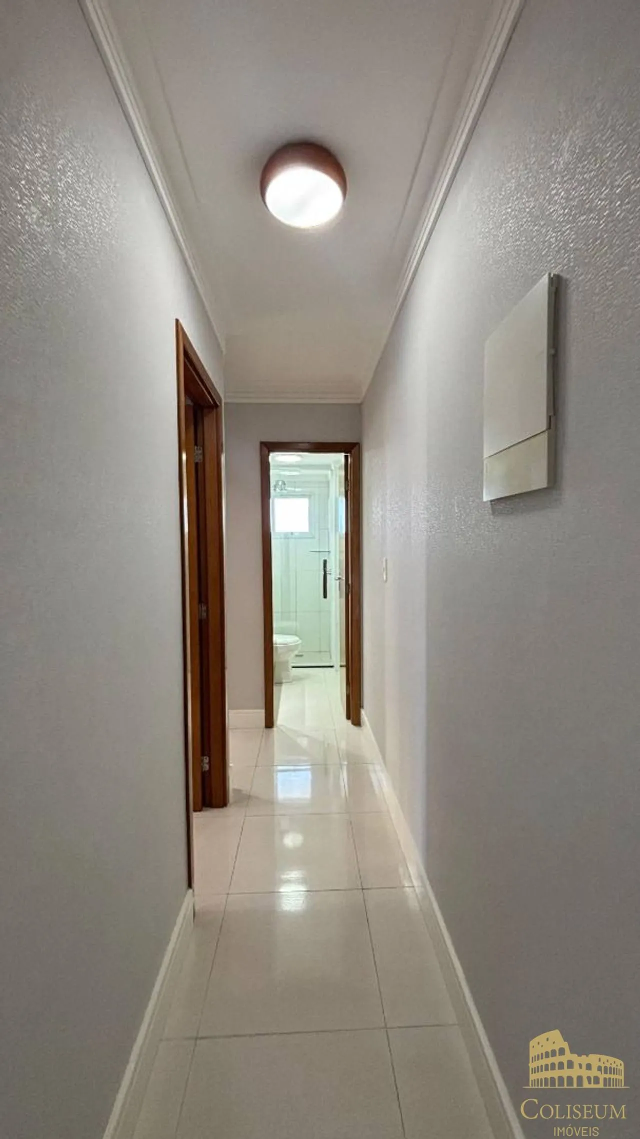 Imagem Lindo Apto 2 Dorms c/1 Suíte, 2 Vagas, Lazer, Sacada envidraçãda