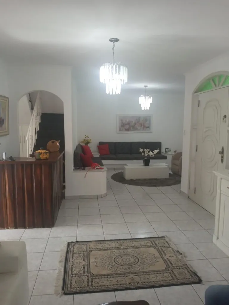 Imagem Sobrado à venda em São Caetano do Sul-SP, Osvaldo Cruz: 3 quartos, 1 suíte, 3 salas, 4 banheiros, 1 vaga, 260m²!