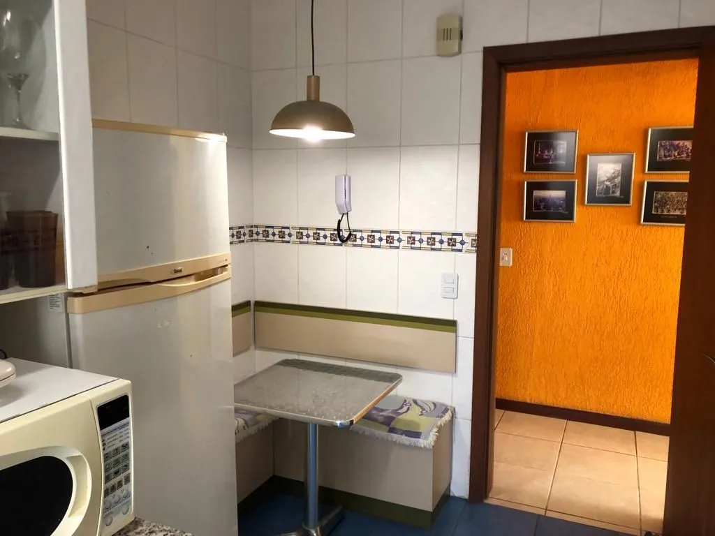 Imagem Cobertura Duplex de Alto Padrão Bairro Cristal - Porto Alegre