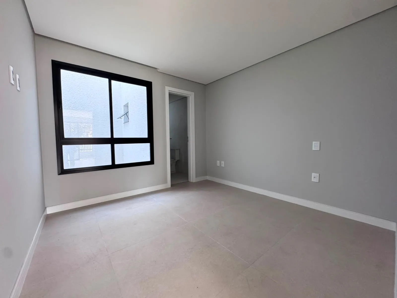 Imagem Apartamento à venda com 81.67m2 por R$ 900.000,00