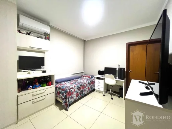 Imagem Casa t?(C)rrea com piscina e 3 suítes no Condomínio Di Parma