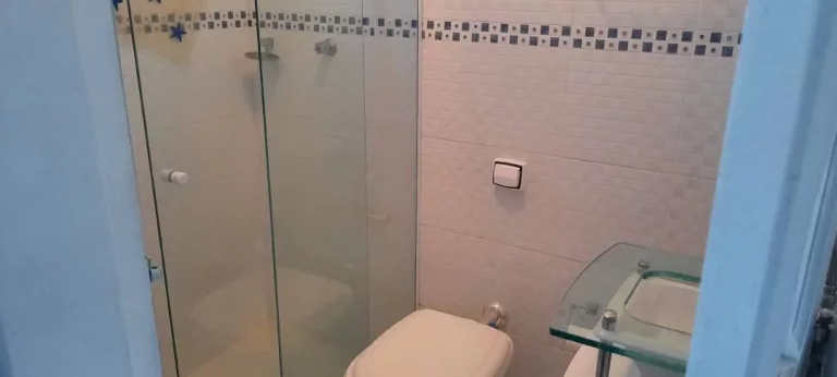 Imagem Casa a beira mar na praia da Tabatinga - Caraguatatuba