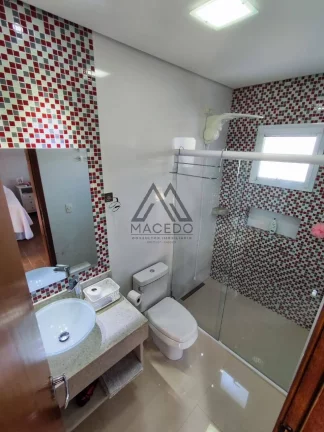 Imagem Casa Espetacular com 4 suítes Ninho Verde 1 - Encante-se com seu novo lar