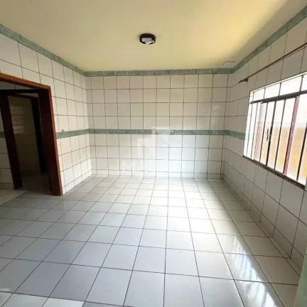 Imagem Casa | Chico de Paulo (Lot. Corupá) | 4 quartos (1 suíte) | 200m²