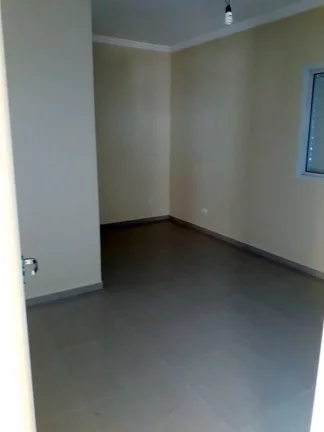 Imagem CASA ASSOBRADADA EM CONDOMIINIO COM SEGURANÇA 24 HS