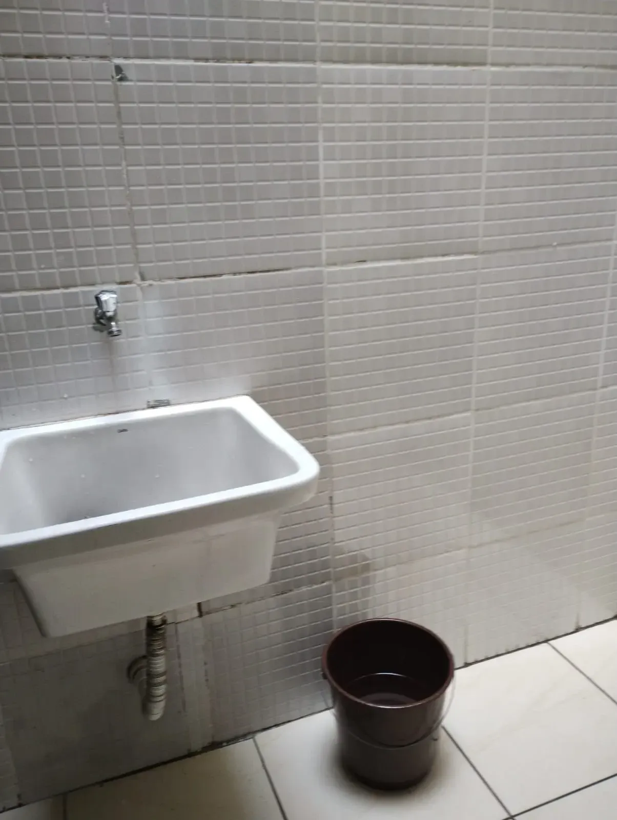 Imagem Casa com 2 Quartos à Venda, 192 metros em Jardim Maria Rosa - Taboão da Serra