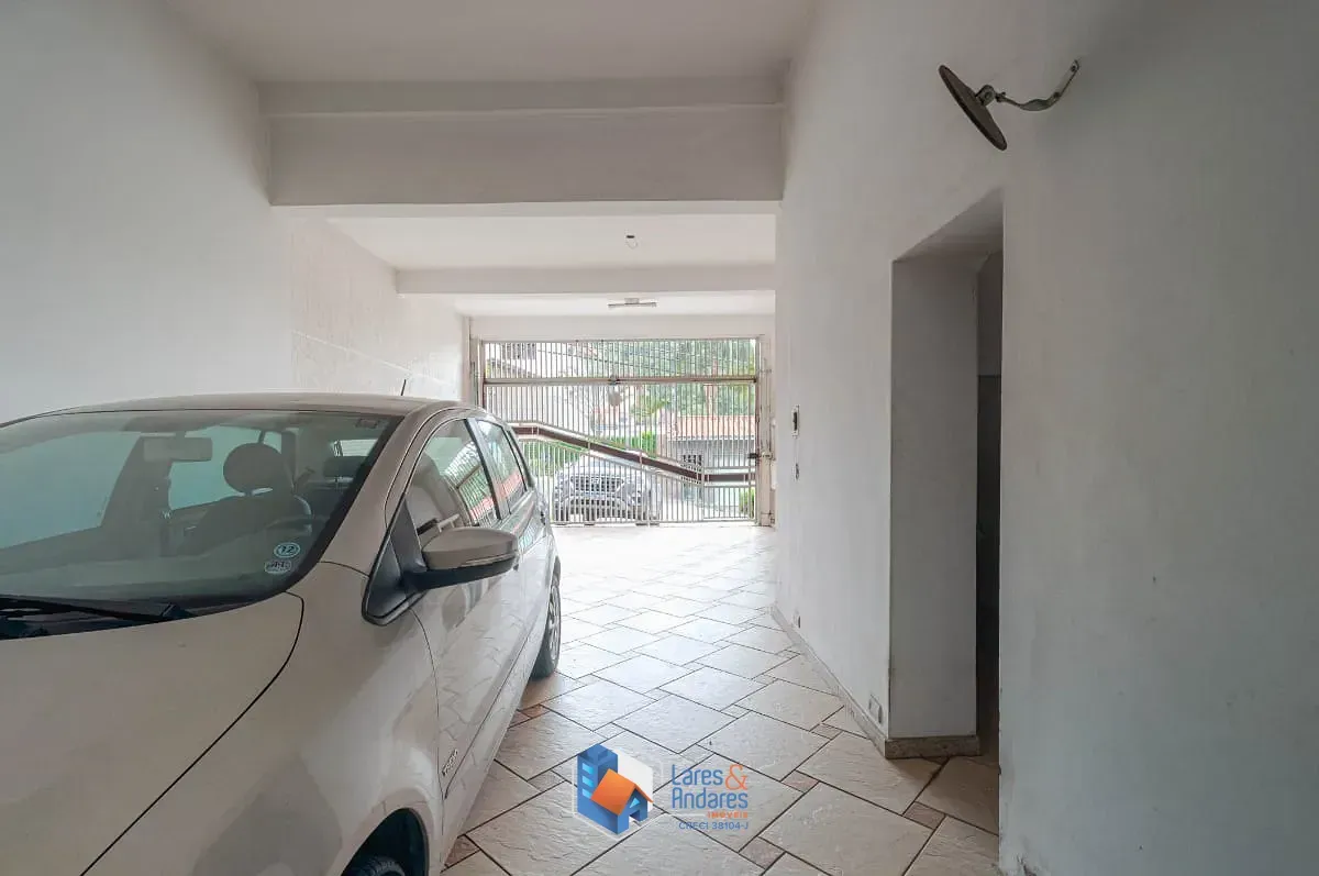 Imagem Sobrado para venda em Tremembé com 4 quartos, sendo 2 suítes, 236m²