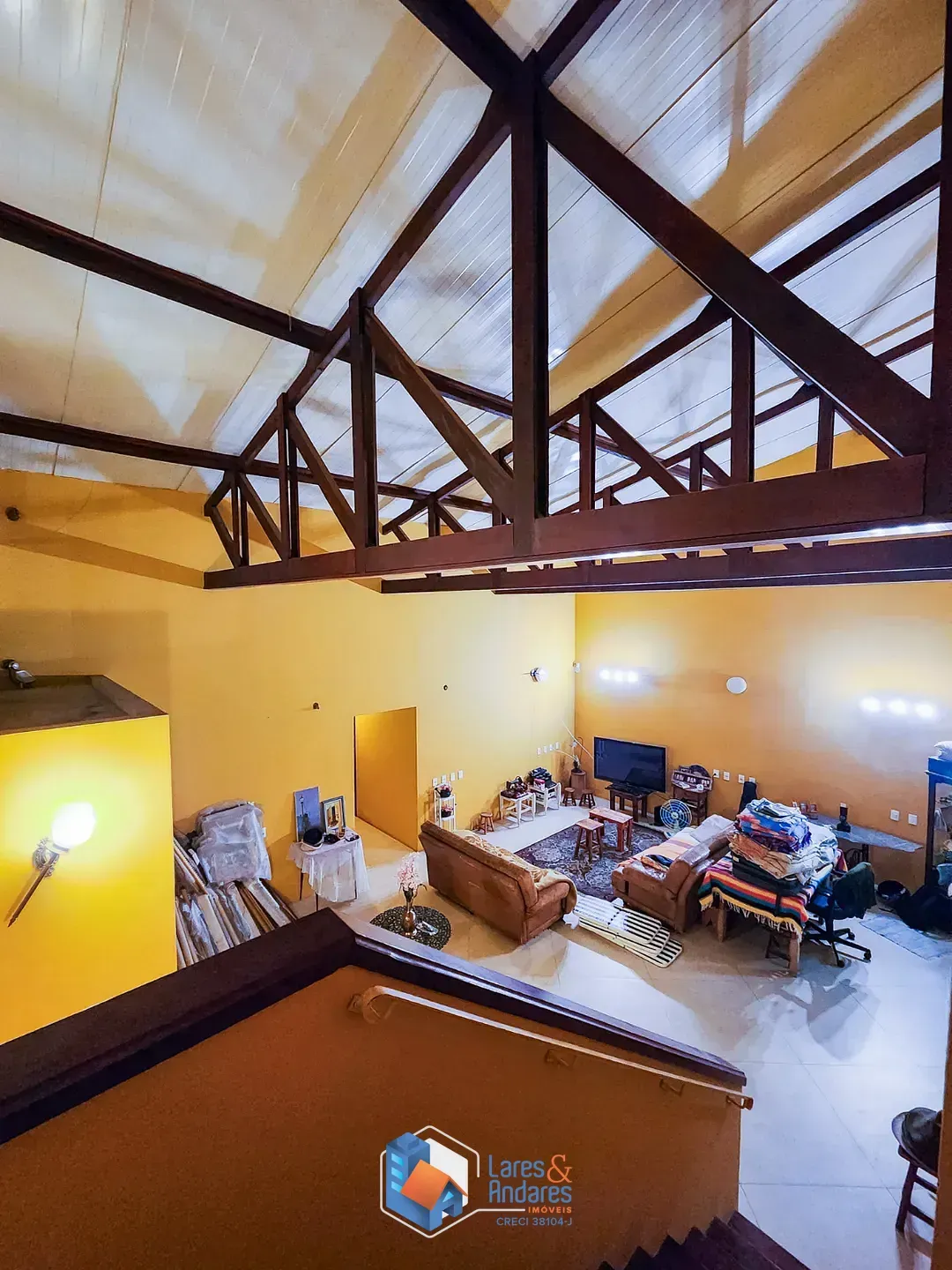 Imagem Casa para venda em Vila Cordeiro com 3 quartos, sendo 3 suítes, 255m²