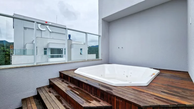 DUO RESIDENCE em Rua Aririba