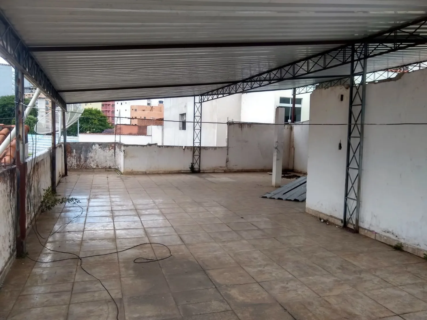 Imagem Comercial à venda 15 Quartos, 8 Suites, 4 Vagas, 350M², Ponte Alta, Aparecida - SP