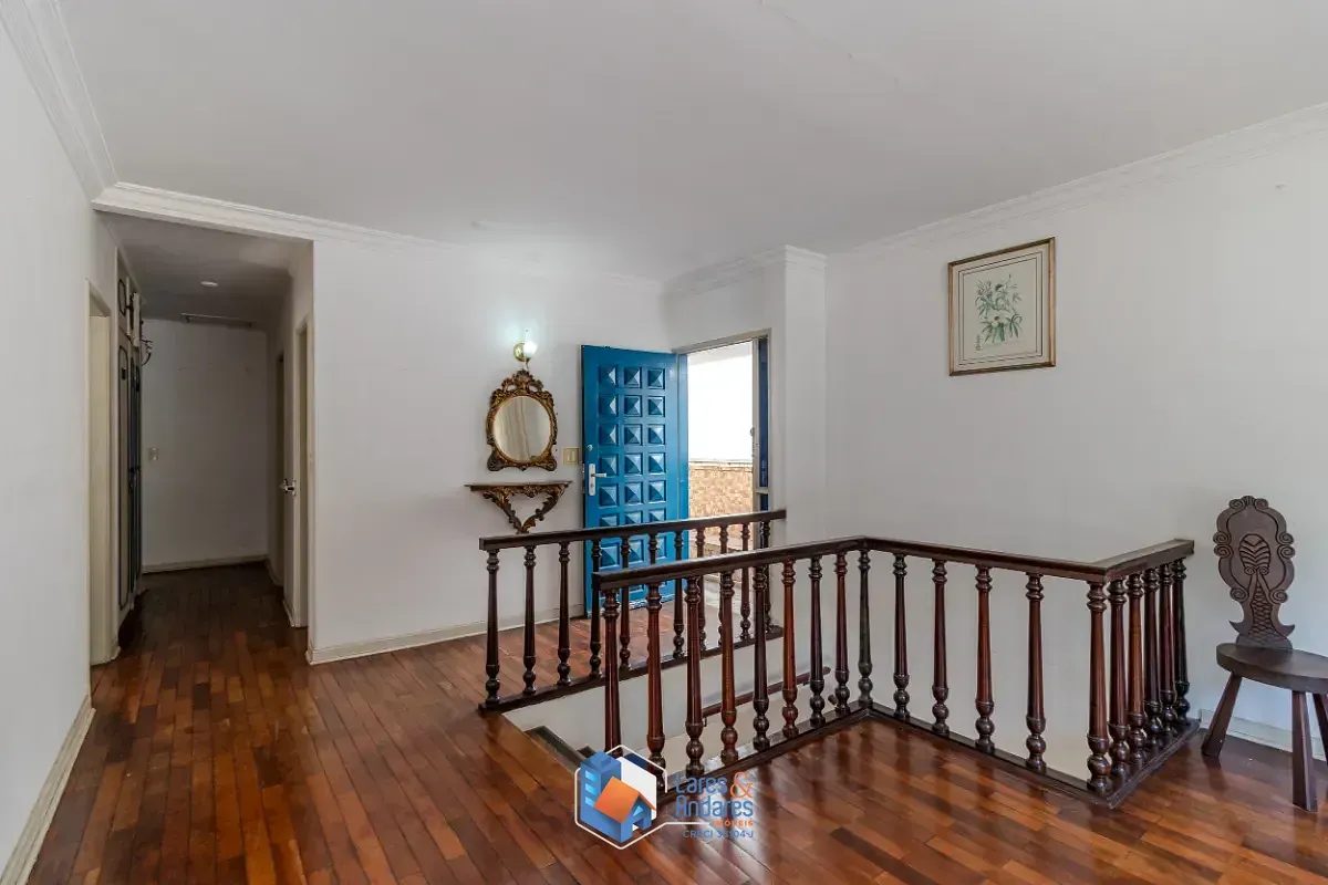 Imagem Sobrado para venda em Chácara Monte Alegre com 4 quartos, sendo 1 suíte, 261m²