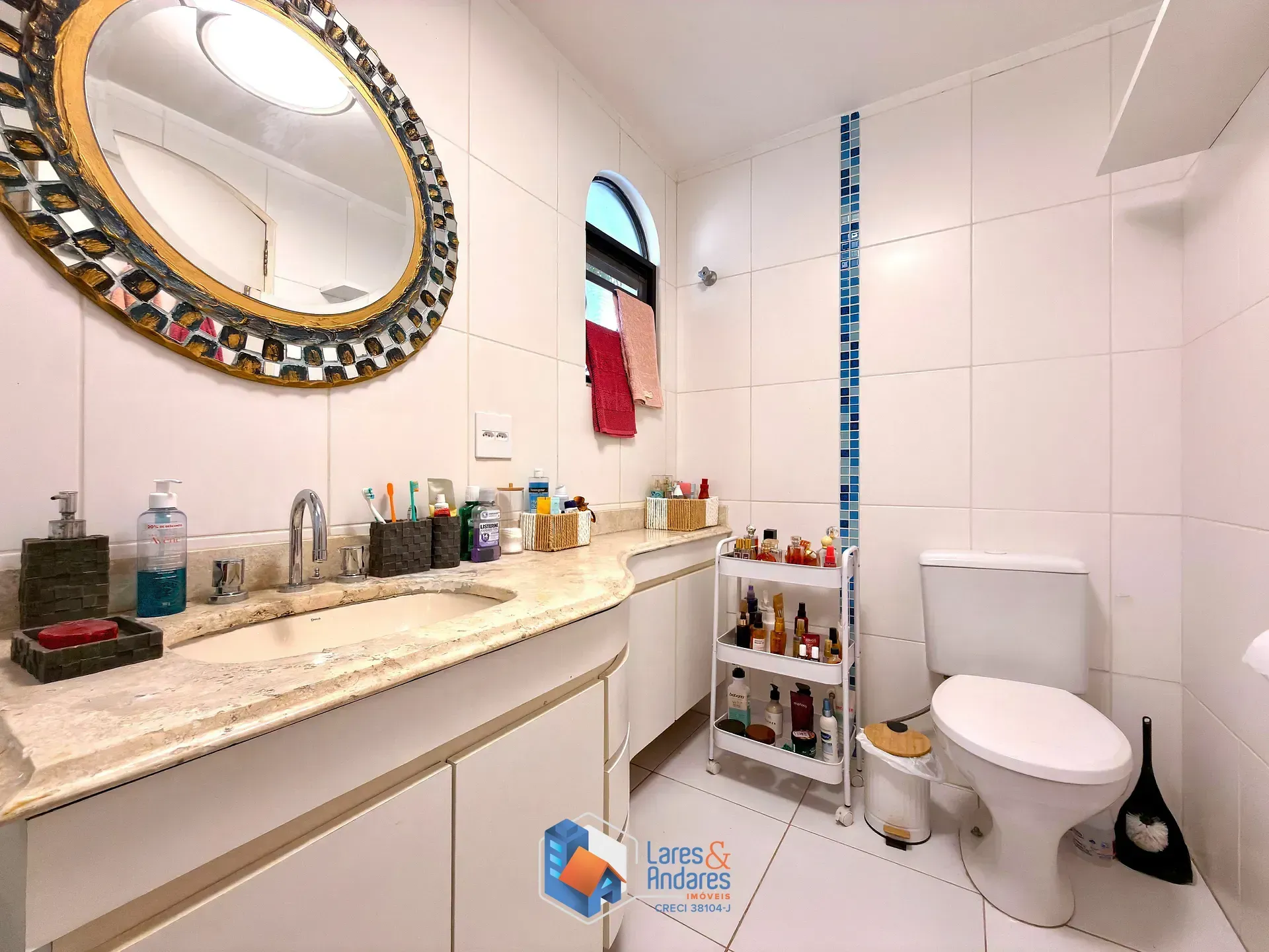 Imagem APARTAMENTO À VENDA COM 200 M², 3 DORMS (1 SUÍTE), MÓVEIS PLANEJADOS, VARANDA INTEGRADA, ÁREA DE LAZER E 2 VGS - SANTANA - SP.