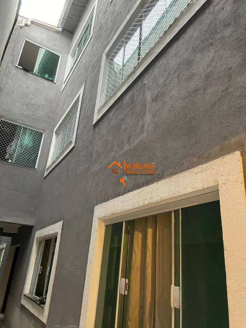 Imagem Kitnet com 1 dormitório à venda, 48 m² por R$ 155.000,00 - Portal dos Gramados - Guarulhos/SP