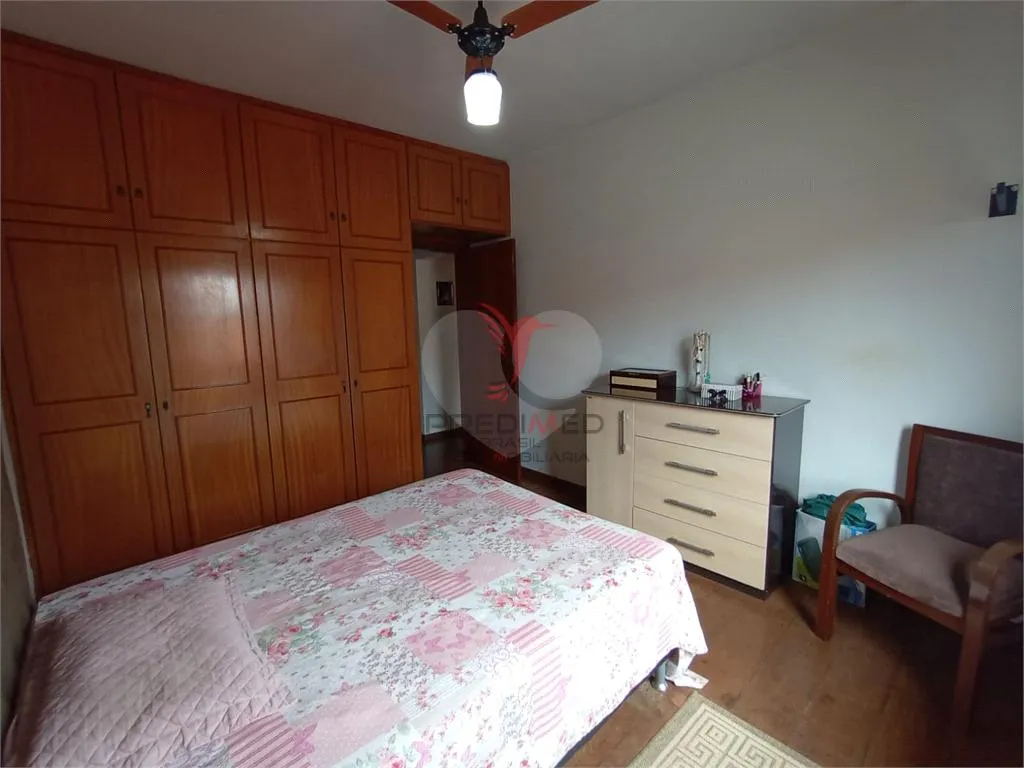 Imagem Casa de 4 quartos, 276m² no bairro Centro, em Lençóis Paulista