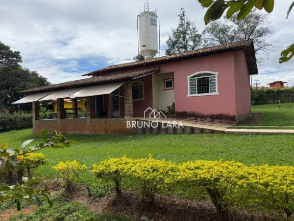 Imagem Casa com 3 dormitórios , 200 m² por R$ 590.000 - A Definir - Igarapé/MG
