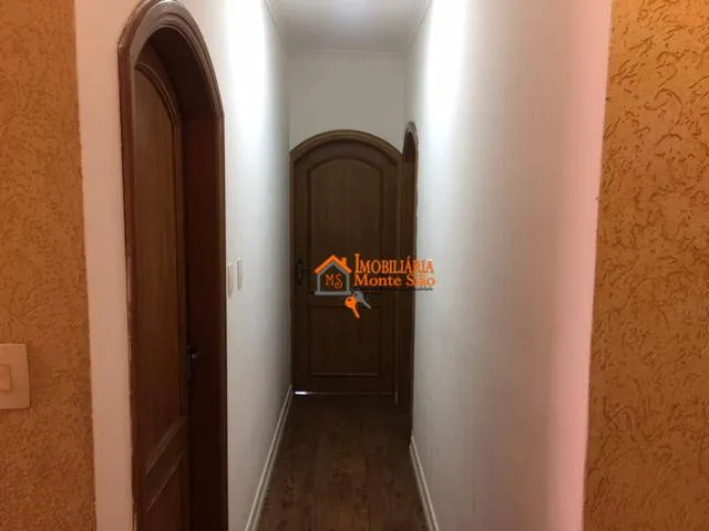 Imagem Casa com 3 dormitórios à venda, 425 m² por R$ 1.390.000,00 - Vila Rosália - Guarulhos/SP