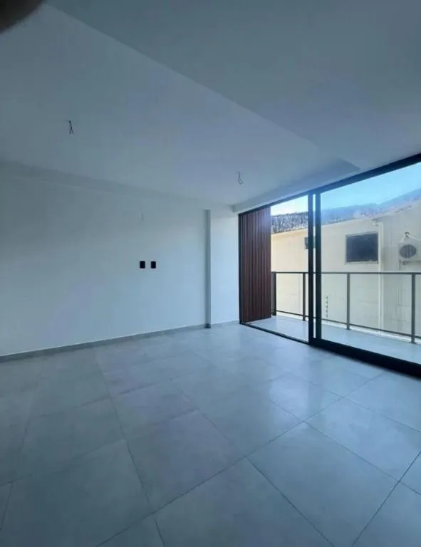 Imagem Flat novo em Camboinha, a 1 rua do mar, com rooftop e alto potencial para Airbnb. Ideal para investir ou morar.